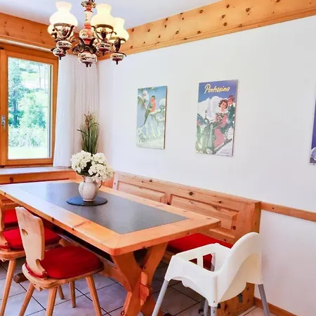 Curtins16 By Interhome *