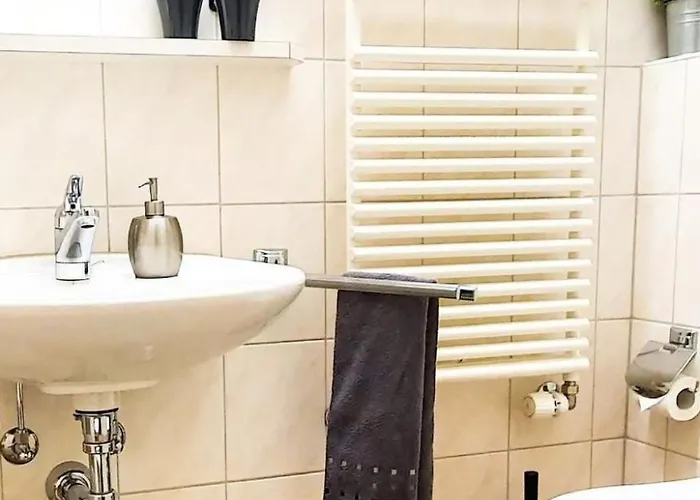 Curtins16 By Interhome